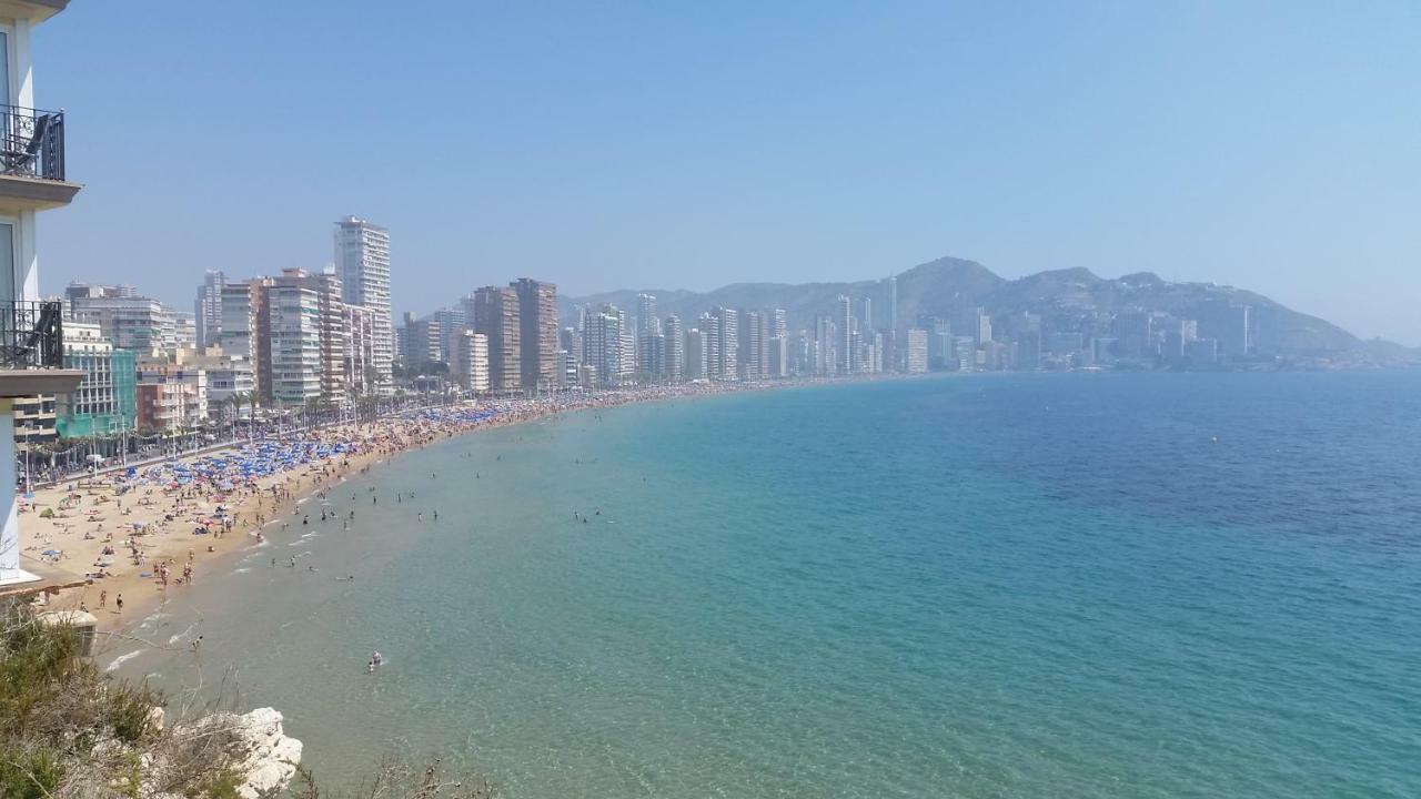 Kronos Apartment Benidorm Bagian luar foto